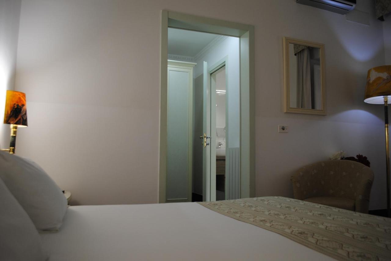 B&B Palazzo Sant'Alfano 卡塔尼亚 外观 照片