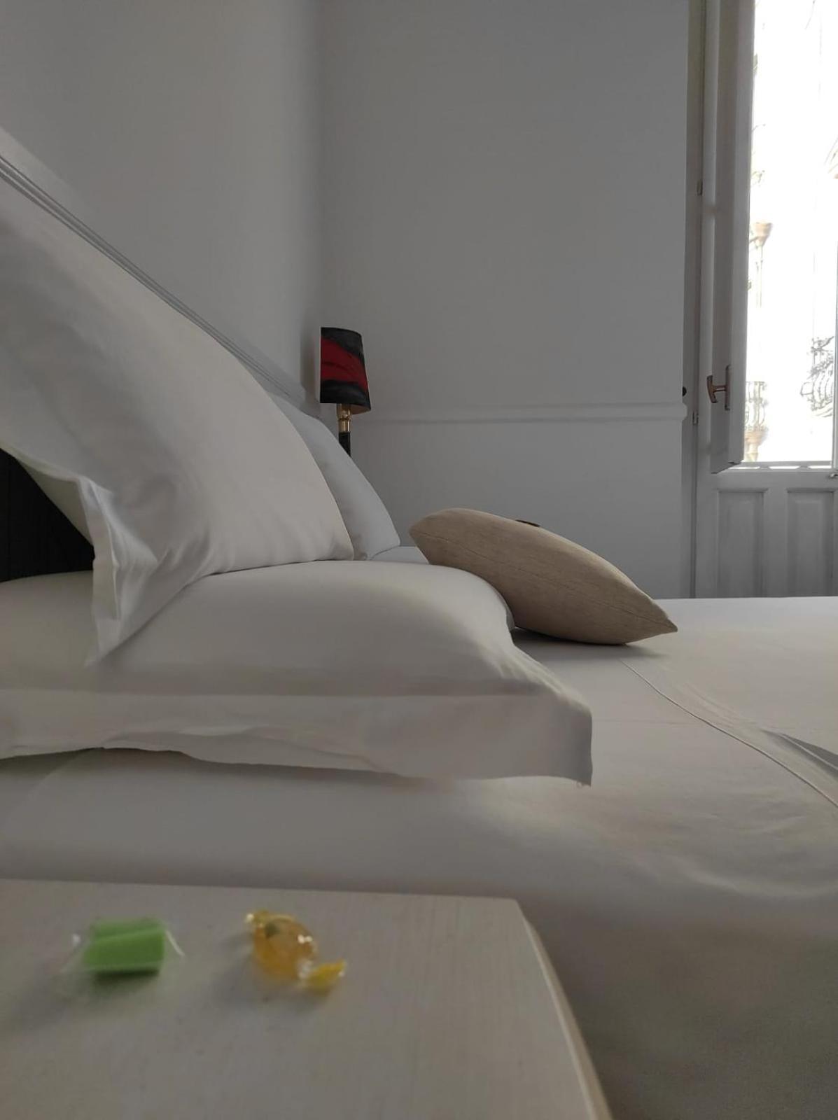 B&B Palazzo Sant'Alfano 卡塔尼亚 客房 照片